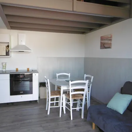 Charmante Maisonnette Proche - Animaux Admis - Fr-1-823-117 *